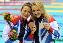 iz Johnson wins Bronze (Left) and Charlotte Henshaw wins Silver (Right) in final of the Womens 100m Breaststroke SB6. (Photo: Clare Green/ParalympicsGB)