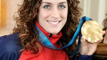 Amy Williams with Olympic gold medal