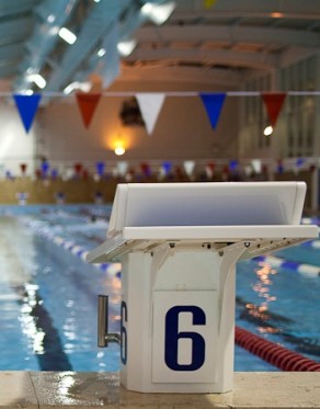 50m pool diving board