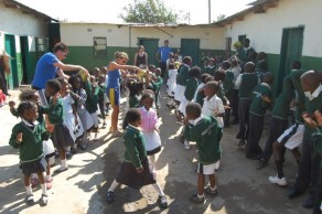 Jordan Kenny, Mamma Stillas in Zambia