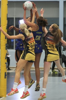 Team Bath Netball 37 Manchester Thunder 40, March 2015 (Picture: David Roper)