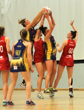 Lenize Potgieter and Rachel Shaw in action for Team Bath Netball against Team Northumbia, February 2016