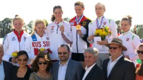 Freyja Prentice (left) was sixth at the World Cup Final