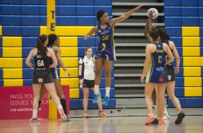 Eboni Beckford-Chambers in action for Team Bath Netball against Hertfordshire Mavericks, April 2017