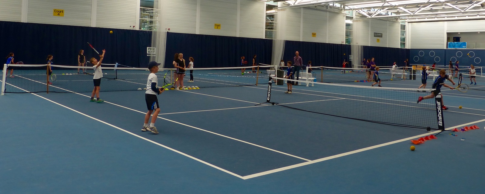 The University of Bath hosted a mini tennis tournament for Year 3 and 4 pupils in June 2017