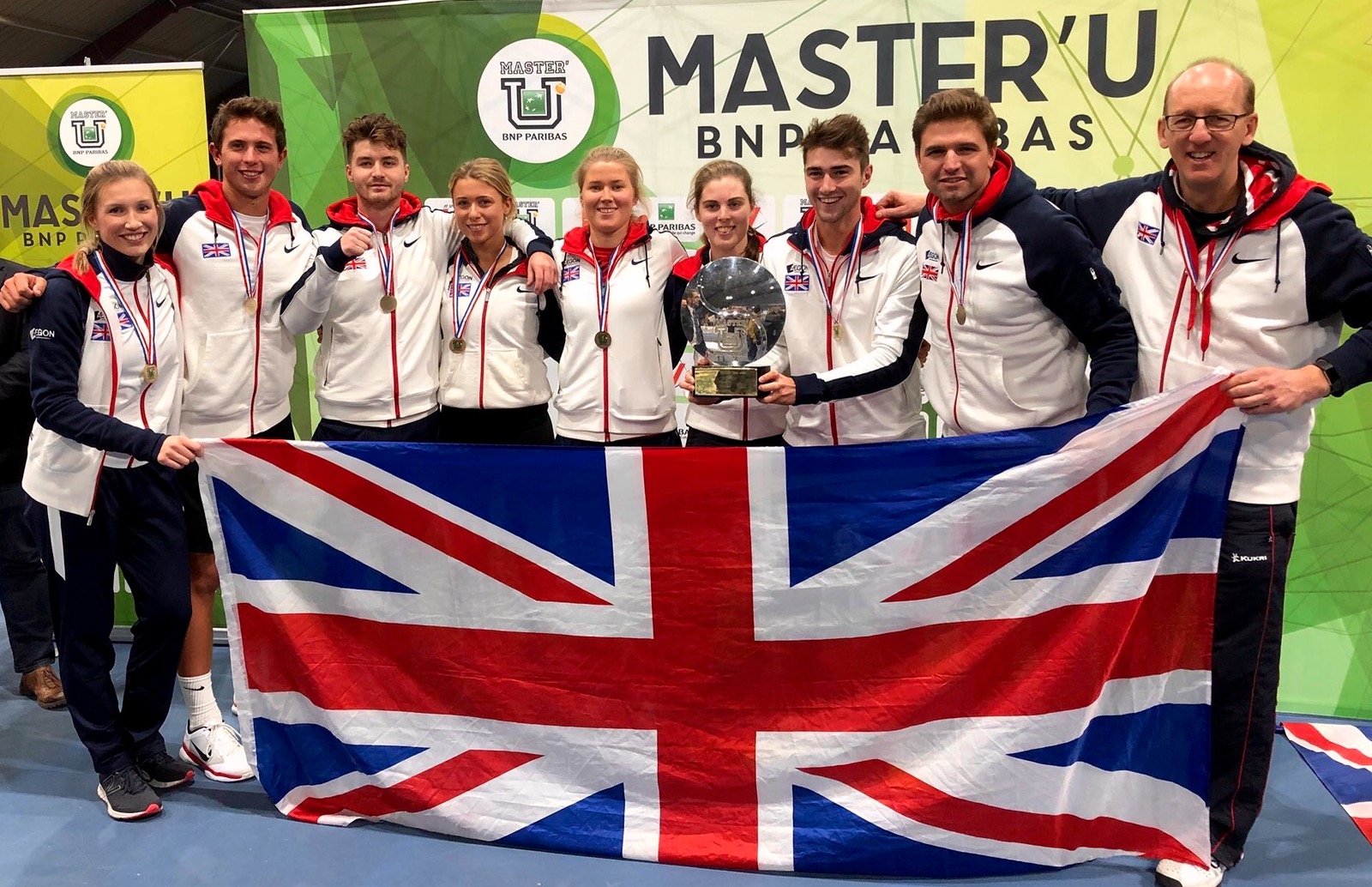 The Great Britain tennis team featuring Pippa Horn, Emma Hurst and Barry Scollo that won gold at the 2017 Master'U BNP Paribas tennis team tournament