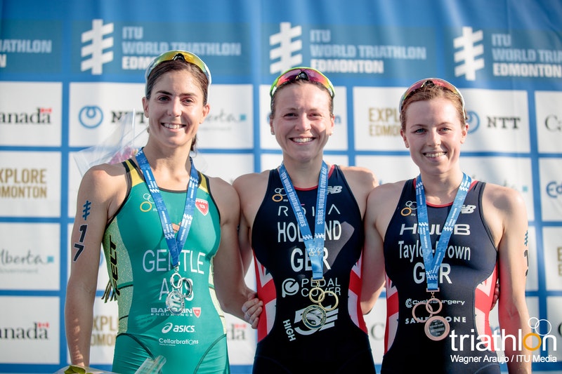 Vicky Holland won ITU World Triathlon Series gold in Edmonton, Canada in August 2018