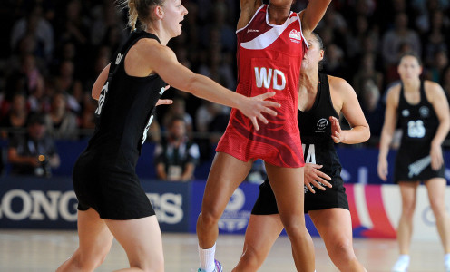 Serena Guthrie in action for England Netball at the Glasgow 2014 Commonwealth Games