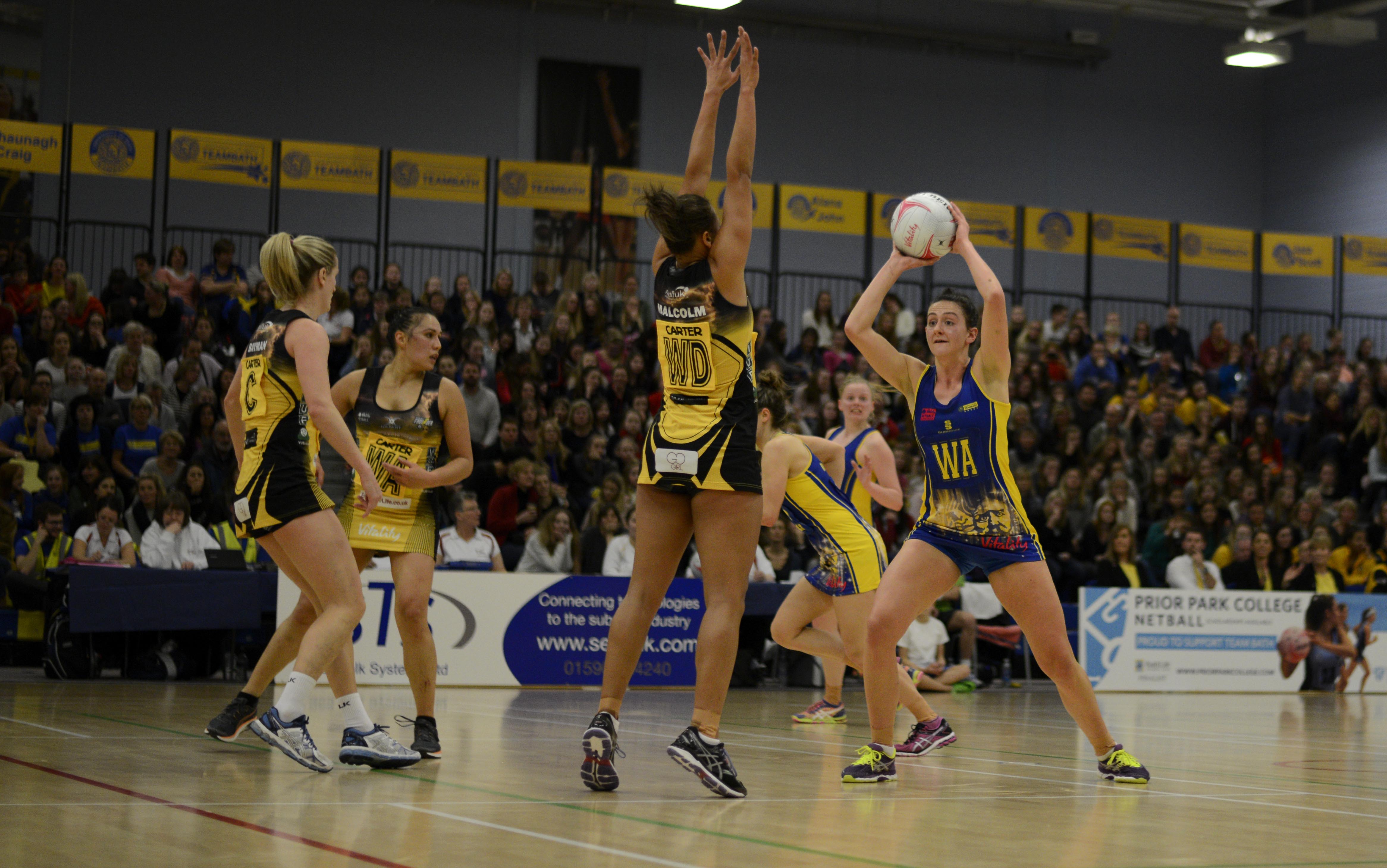 Rachel Shaw in action for Team Bath Netball against Manchester Thunder, February 2016. PICTURE: Clare Green
