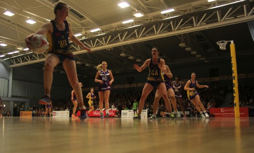 Jo Vann in action for Team Bath Netball against Loughborough Lightning, March 2016