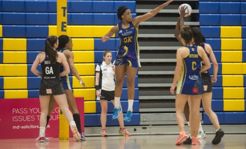 Eboni Beckford-Chambers in action for Team Bath Netball against Hertfordshire Mavericks, April 2017