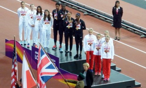 The London 2017 4x400m medal ceremony featuring Emily Diamond (left) and Eilidh Doyle (second from left)