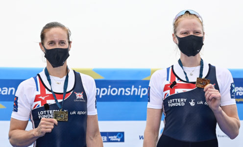 Helen Glover and Polly Swann with their 2021 European Rowing Championships women's pair gold medals