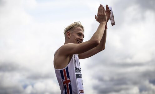 A picture of Pentathlon GB's Charlie Brown celebrating qualifying for the 2023 World Championships men's final at the University of Bath. CREDIT: UIPM World Pentathlon / Nuno Gonçalves.