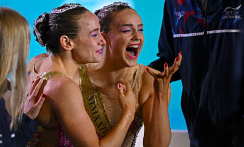 University of Bath sporting scholar Kate Shortman (right) and Izzy Thorpe (left) won a Free Duet bronze medal at the 2024 World Aquatics Championships in Doha